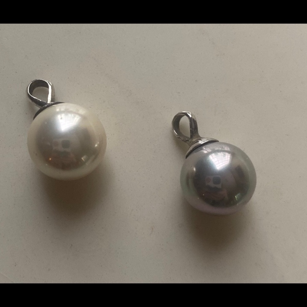 Two “pearl” pendants - Picture 5 of 6